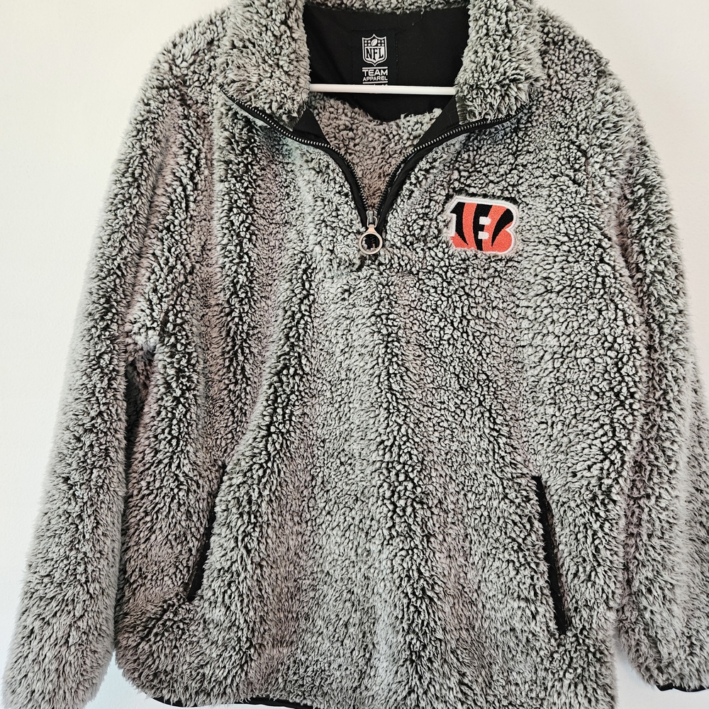NFL Gray Sherpa Pullover with Team Logo